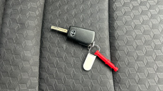 Toyota Yaris 1.5 Hybrid Design 5dr CVT Hybrid Hatchback